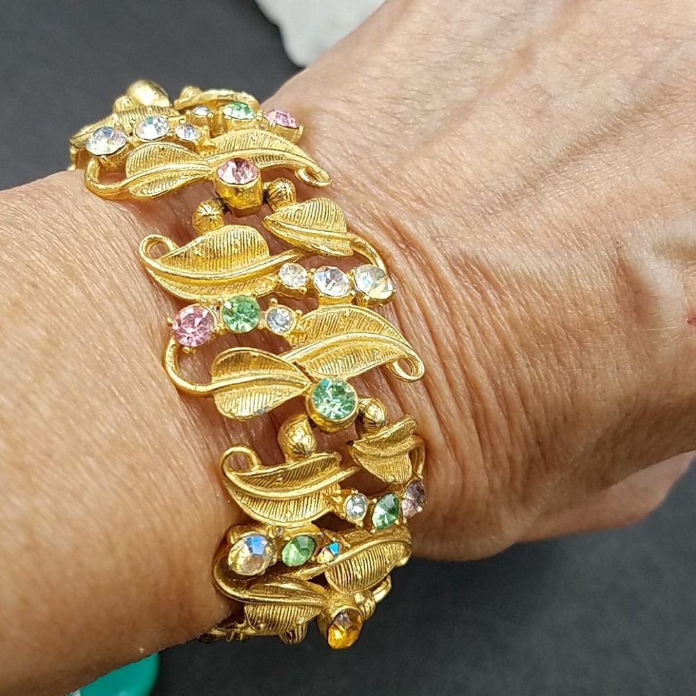 Signed ART Pastel Rhinestone Leaf Bracelet